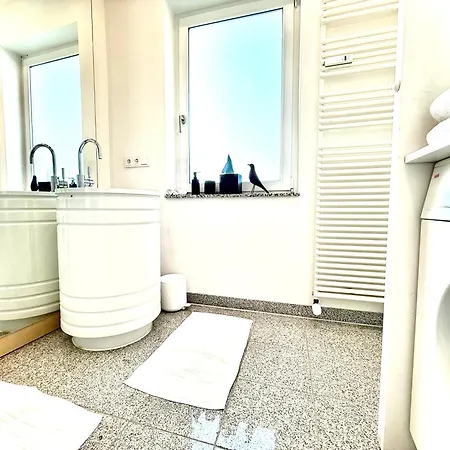 Bigmotz Apartment *