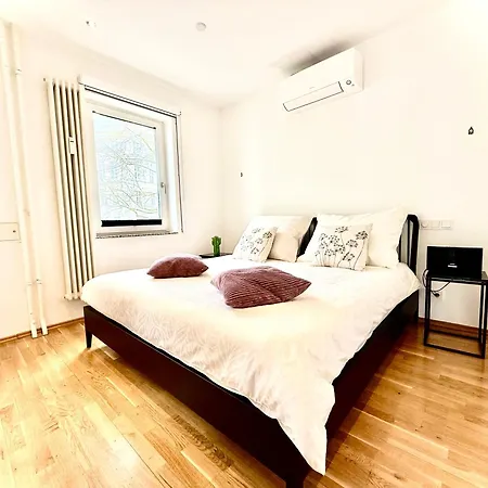Apartament Bigmotz *